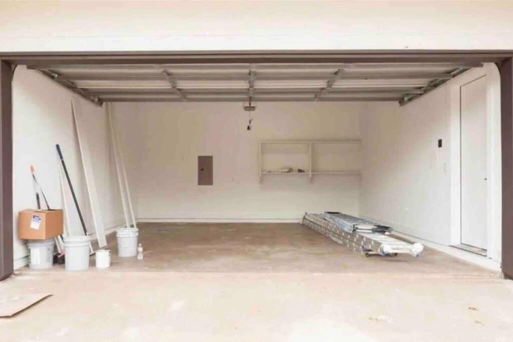 Glamorous Perfectly Located Luxury 2 Bed Townhome ダラス エクステリア 写真