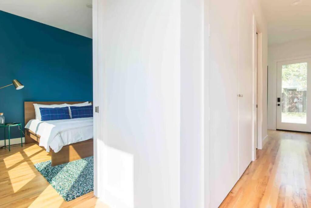 Glamorous Perfectly Located Luxury 2 Bed Townhome ダラス エクステリア 写真